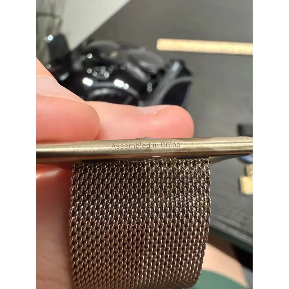 Apple woven mesh